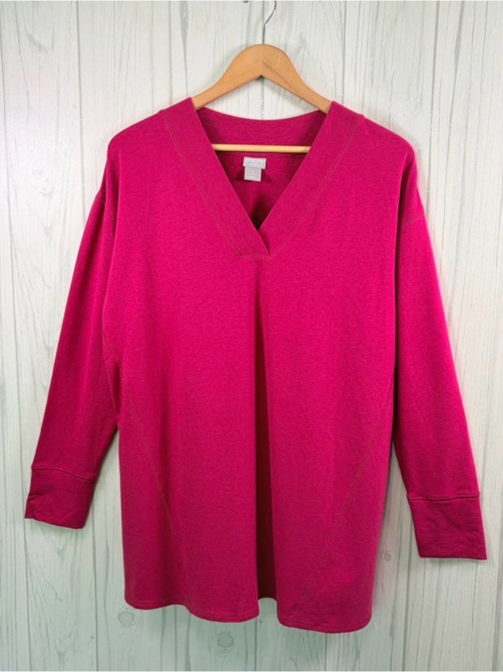 CHICO’S NWOT Zenergy V-Neck Long-Sleeve Relaxed Fit Tunic, Size 1 / Med